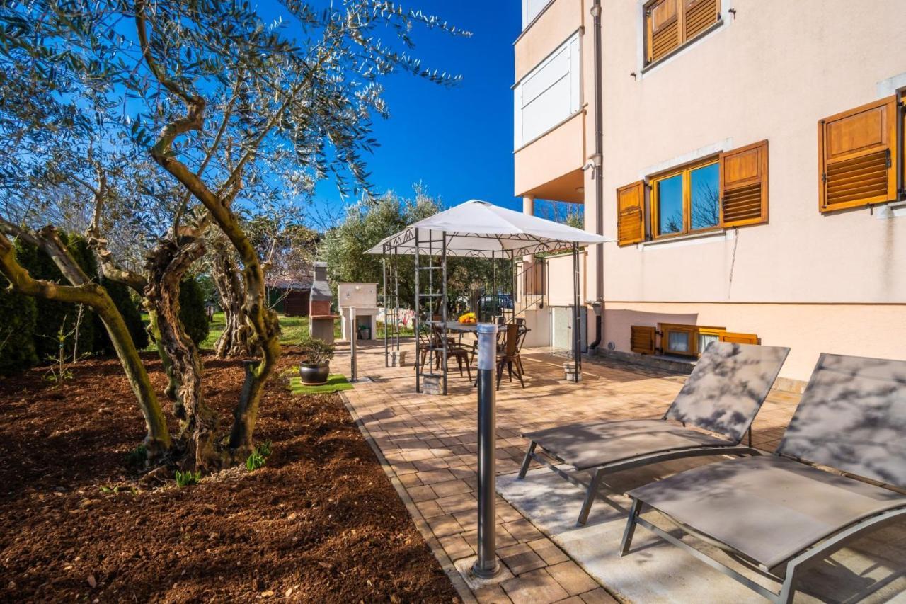 Moreri Garden Novigrad  Exterior photo